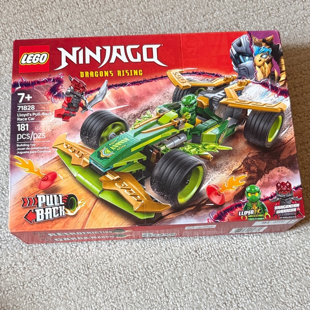 Lego Ninjago Dragons Rising Green and Gold Pull-Back Race Car- Unopened